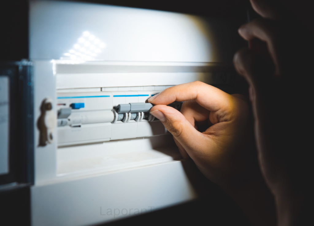 13 Gardu Induk PLN di Jakarta Terganggu, Listrik Padam di Thamrin hingga Kuningan Selama 5 Jam - LaporanTerkini.com