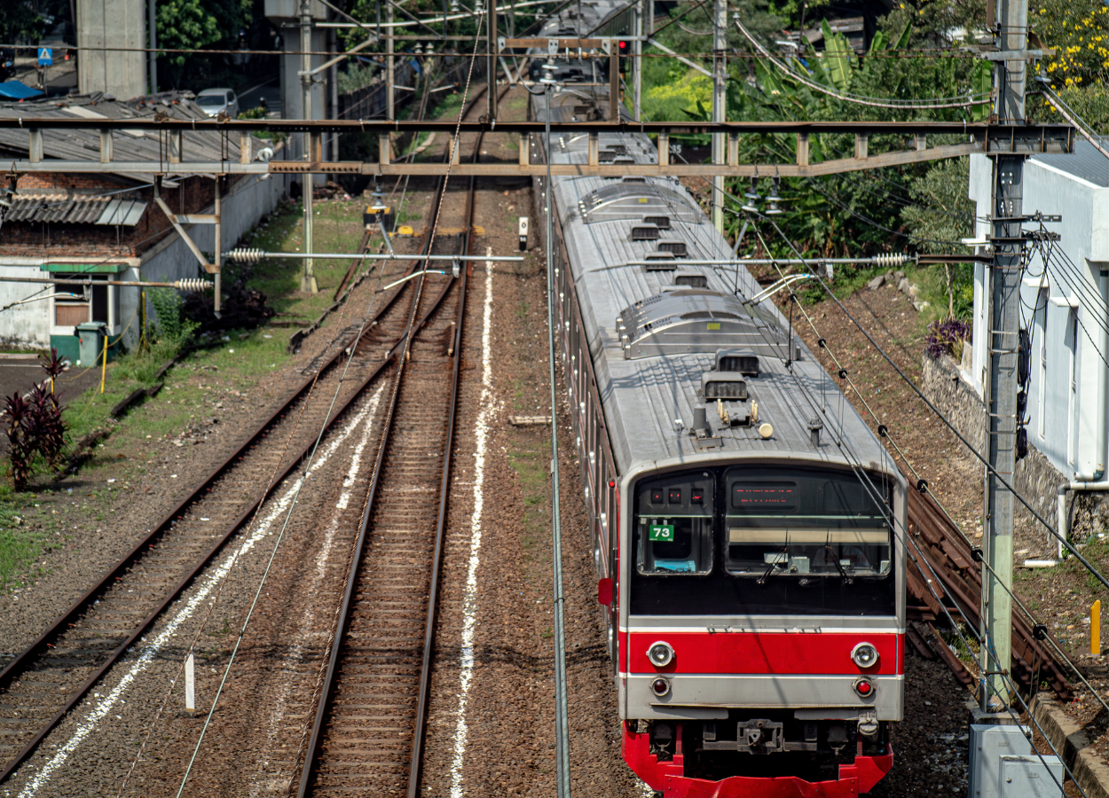 Pengadaan 30 KRL Baru Jabodetabek Hampir Final, Beroperasi Akhir 2026 - LaporanTerkini.com