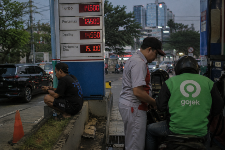 DPR Akan Panggil Pertamina, Dampak Kenaikan Harga BBM Jadi Sorotan