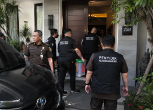 Kejagung Geledah Rumah Nurman Herin dan Kantor Don Ritto
